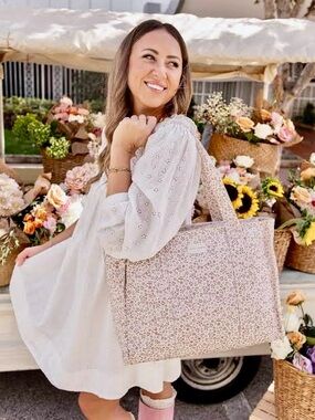 NEW! Limited edition Poppy and peonies Floral Pink on the go tote.